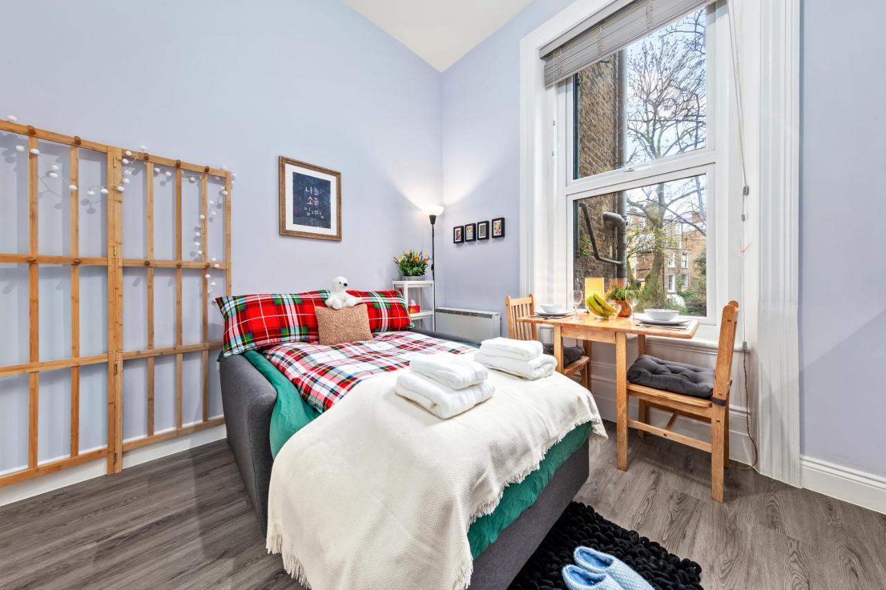 Olympia Kensington Stay Studio London Exteriör bild